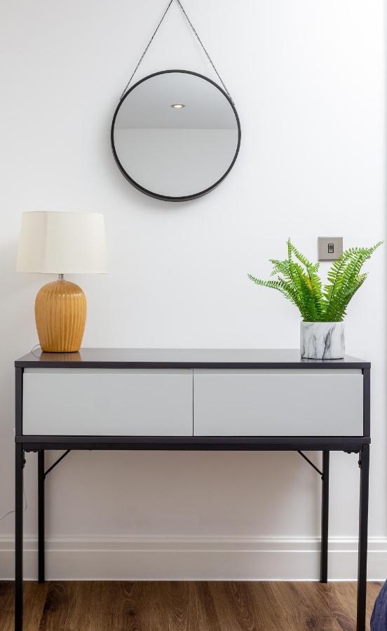 Bright Cheery 4 Bd Apartment By Brighton Station Extérieur photo