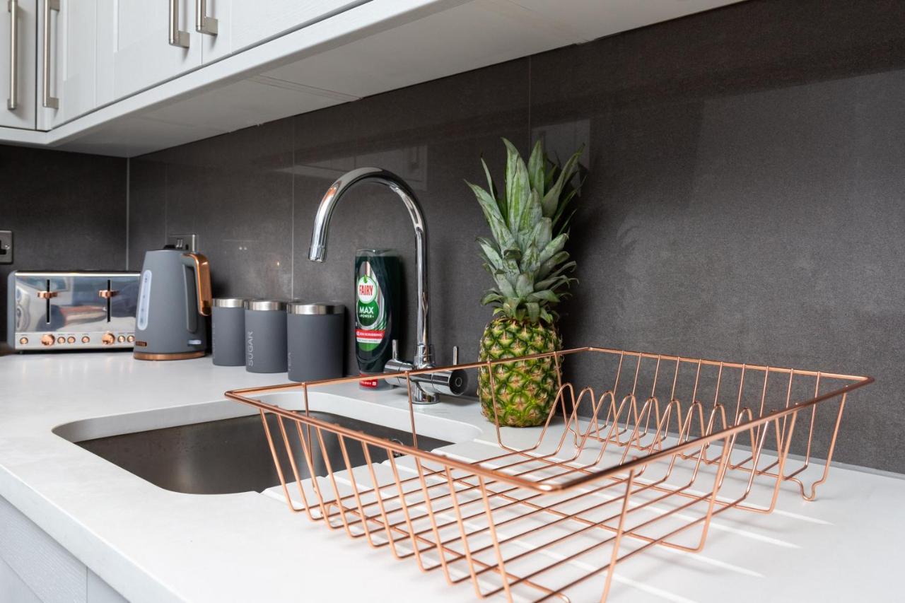Bright Cheery 4 Bd Apartment By Brighton Station Extérieur photo